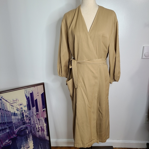 YUNE HO Tan  Isabella Collection Wrap Dress sz M - Picture 4 of 12